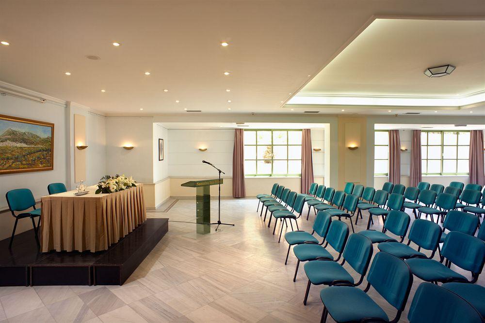 Amanda Hotel Karlovassi Extérieur photo